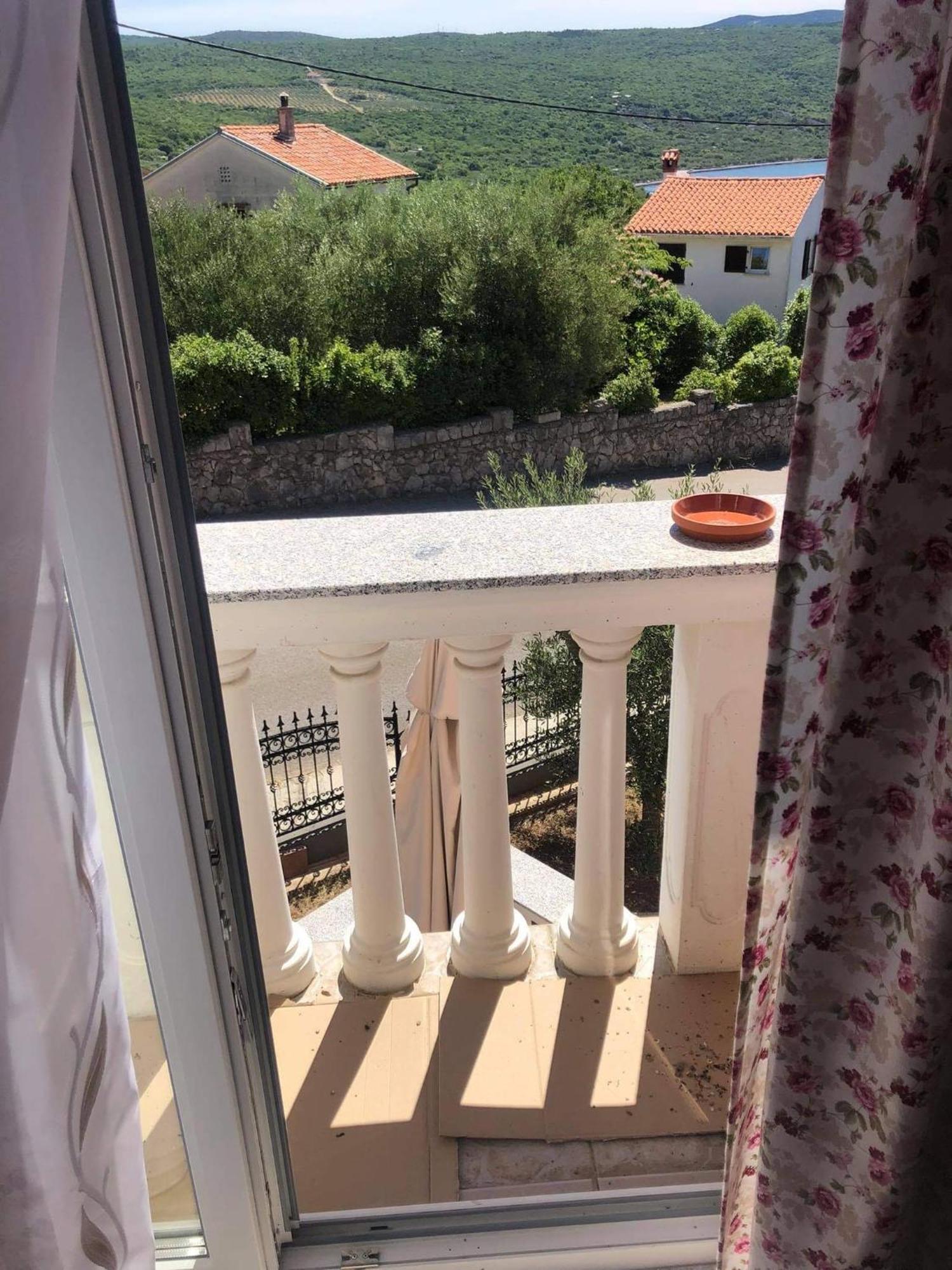 Krk Kornic Apartments Quarto foto